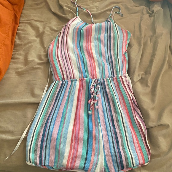 Boutique Romper - Picture 1 of 3